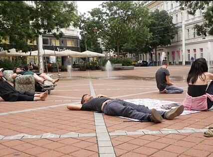 Nichts tun am Wallensteinplatz